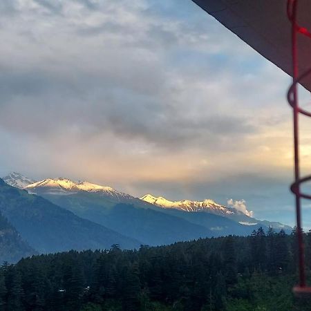 Upclimb Longstay For Bus Or Taxi Only Guests Манали Экстерьер фото
